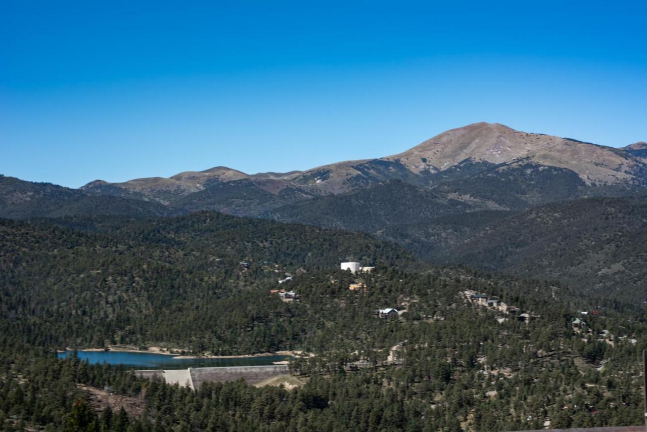 Apache Village 7, Queen Bed, Midtown, Sleeps 2 Ruidoso Exterior photo